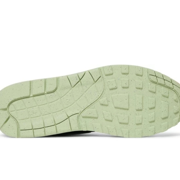 Air Max 1 Premium 'Ugly Duckling - Honeydew' - Picture 8 of 11